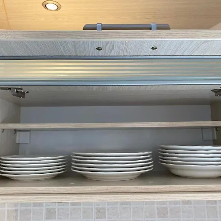 Porta Modern And Hospitable Apartment