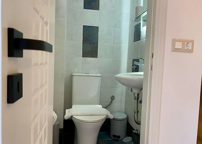 Porta Modern And Hospitable