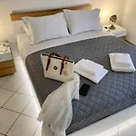 Porta Modern And Hospitable