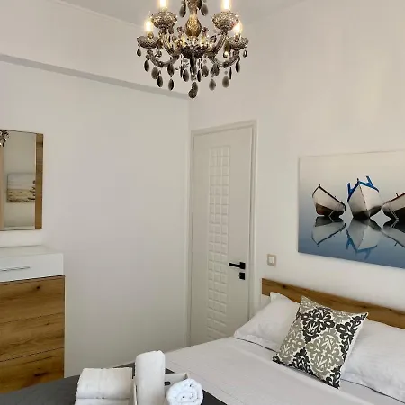 Porta Modern And Hospitable *