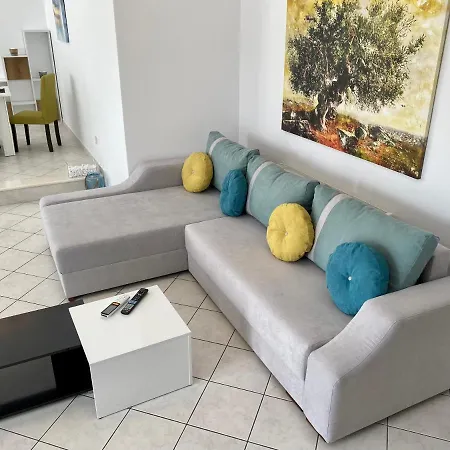 Porta Modern And Hospitable Apartment Naxos City